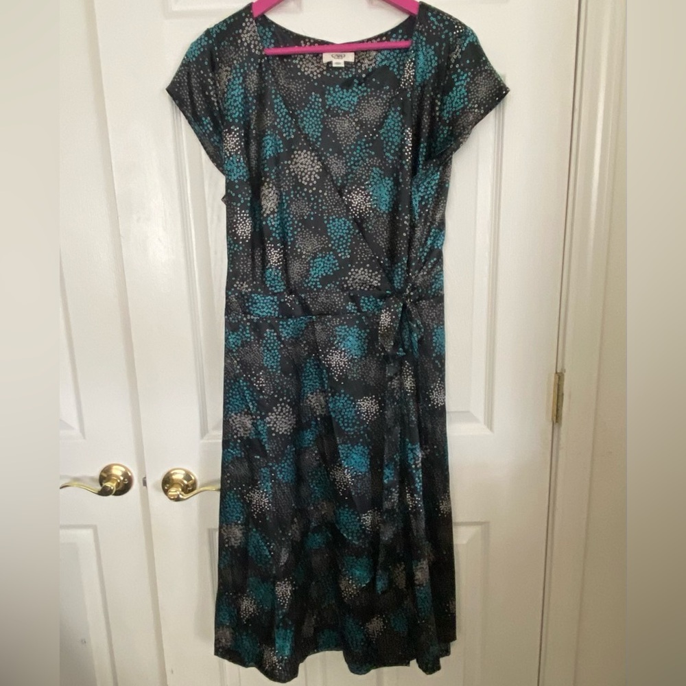 CATO WRAP DRESS - Picture 2 of 7